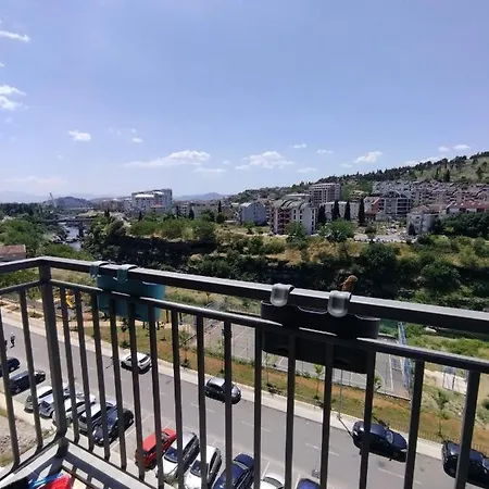 Amazing River View Apartment Podgorica * Podgorica